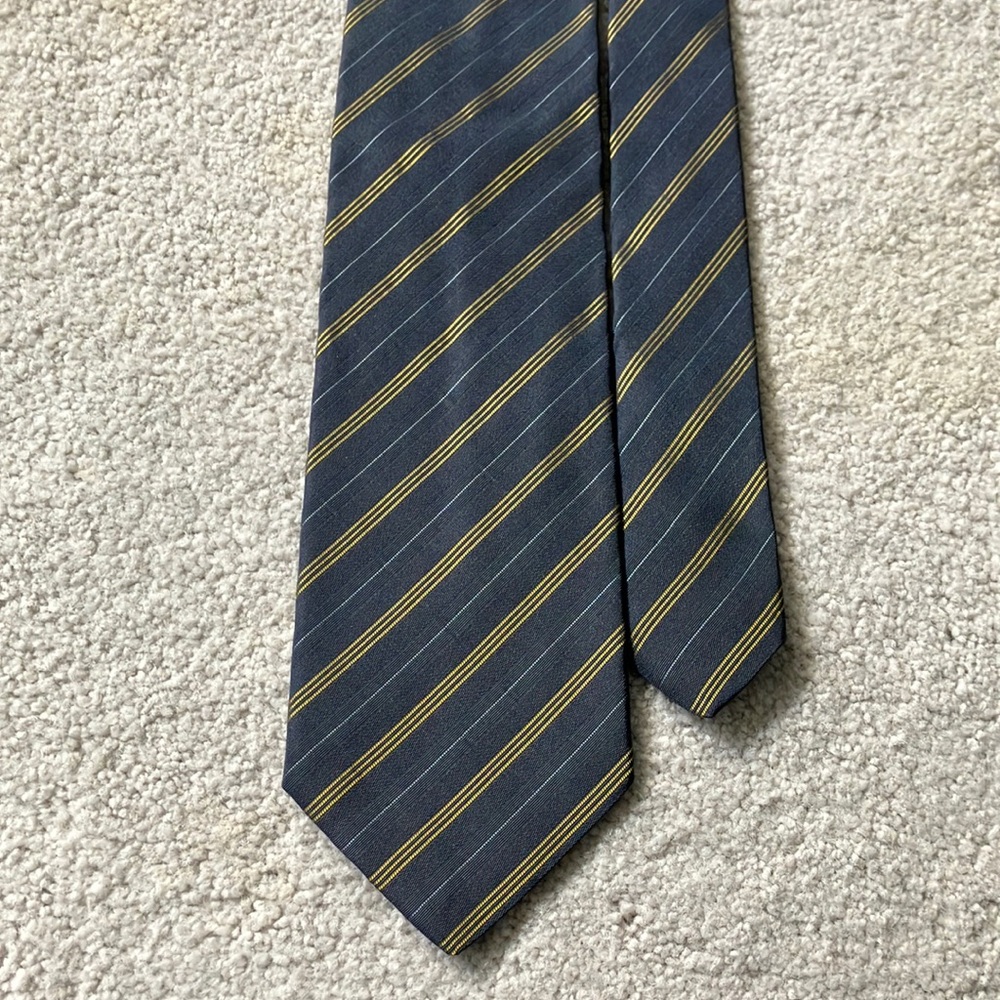 Vintage Tie